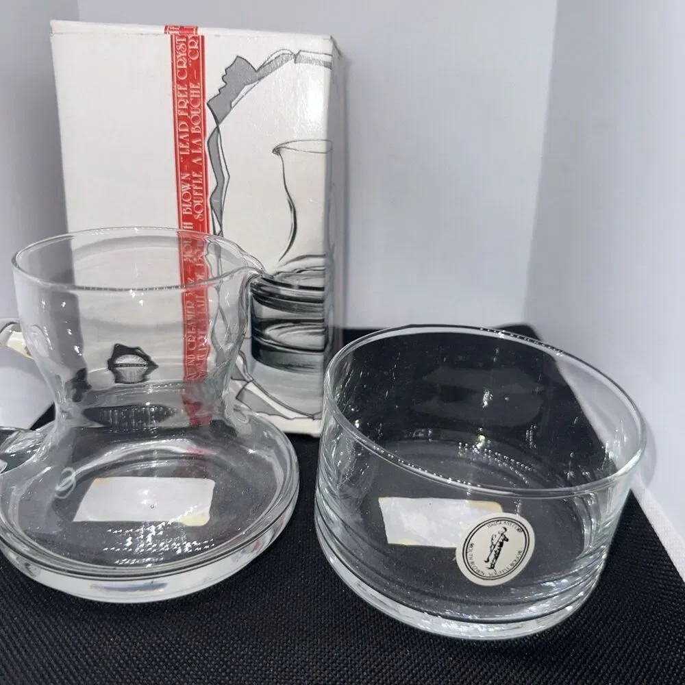 Elegant Italia Classico blown glass soufflé / custard bowl from Williams-Sonoma